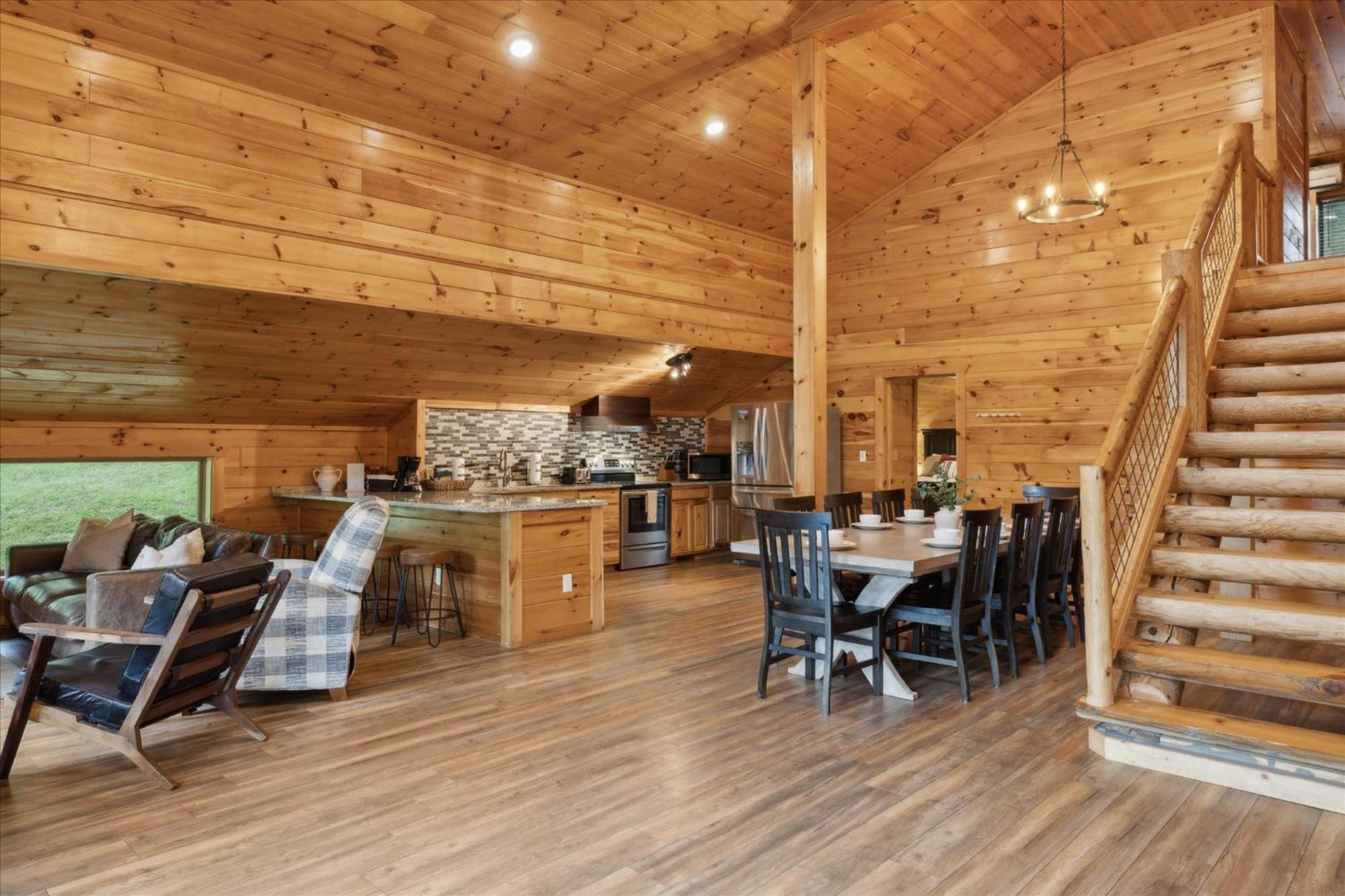 Hot Tub Fire Pit Game Room Theater Easy Access Sleeps 12 - Black Bear Lodge Pigeon Forge Exteriör bild